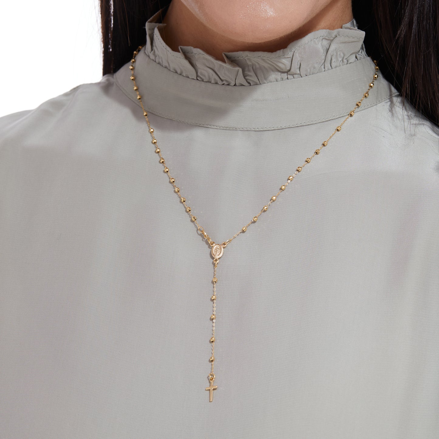 ROSARIO TRADICIONAL DE ORO AMARILLO FACETADO
